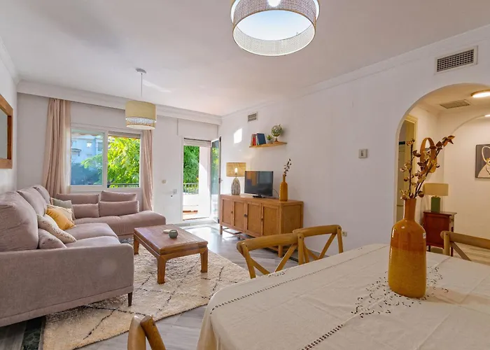 2034 Hacienda Nagueles I Golden Mile ماربيا