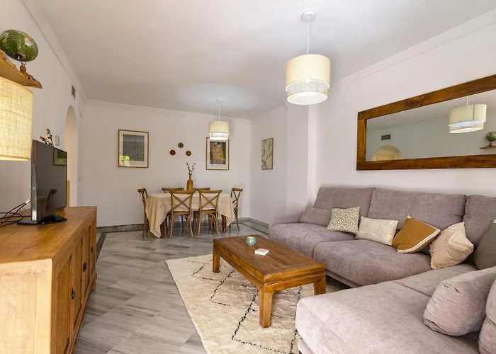 شقة 2034 Hacienda Nagueles I Golden Mile *