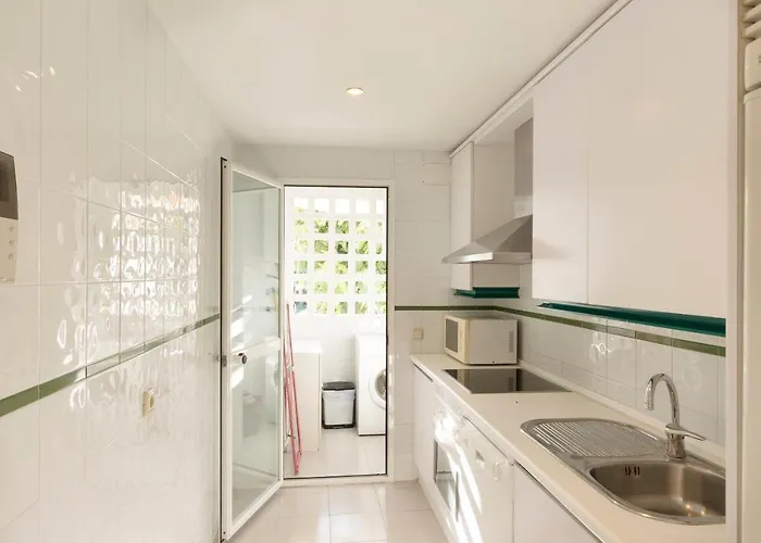 2034 Hacienda Nagueles I Golden Mile ماربيا